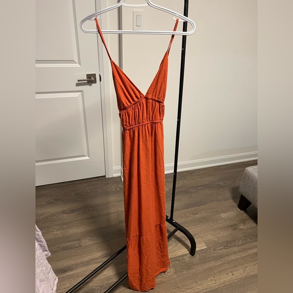 Shein VCAY Criss cross backless ruffle hem cami dress. Size M - Picture 3 of 5